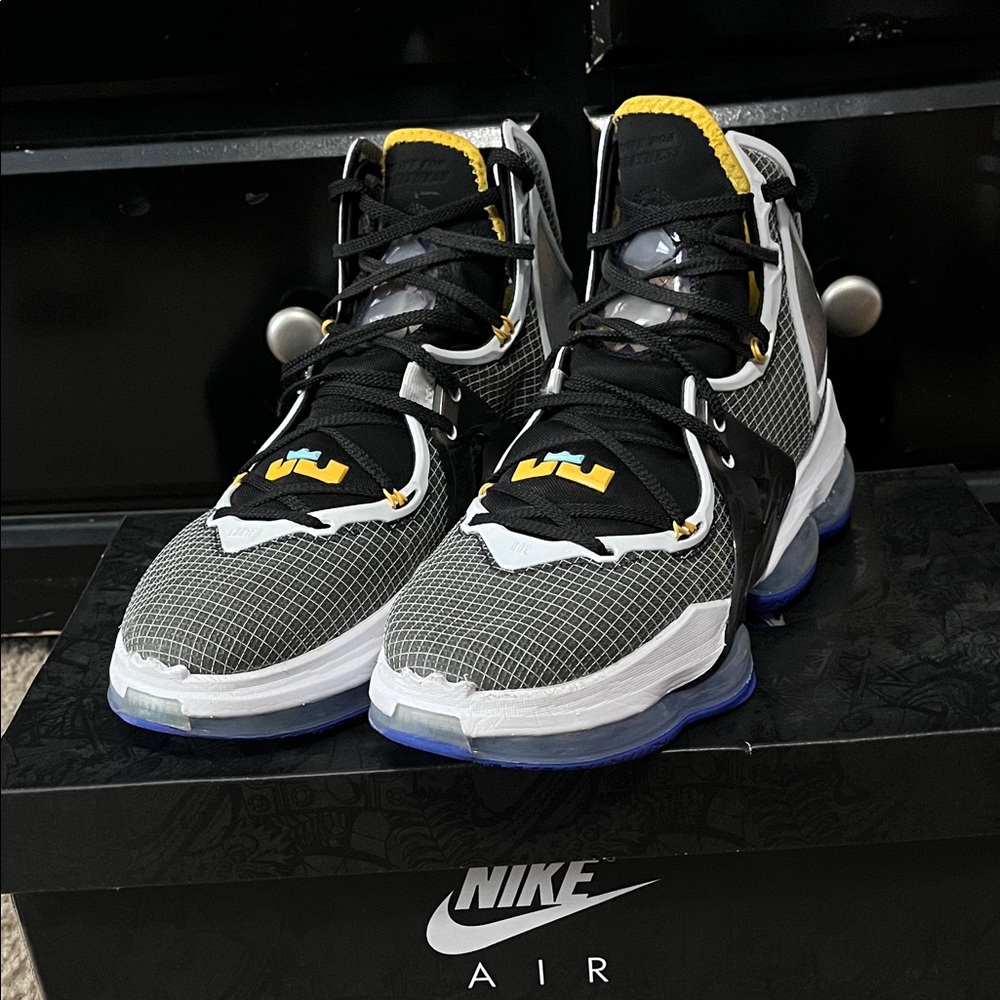 Nike Air Men's  Lebron XIX Black and Yellow Athletic Shoes